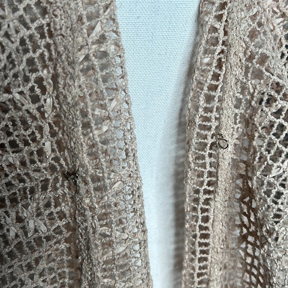 KEREN HART XXL CREAM MESH KNIT COVERUP OPEN FRONT VEST - Picture 6 of 8